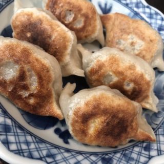 暁雲亭 北千住マルイ店 肉肉餃子